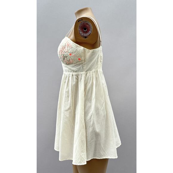 Free People Intimately Bed of Roses Babydoll Slip Dress Off White Women's Small - Picture 10 of 14